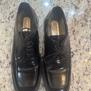 Kenneth Cole Men's Black Dress Shoes worn twice.